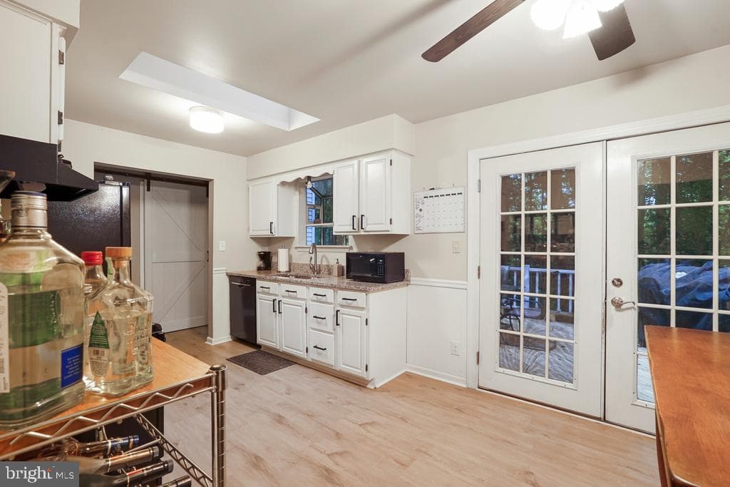 8566 Stock Drive photo 14
