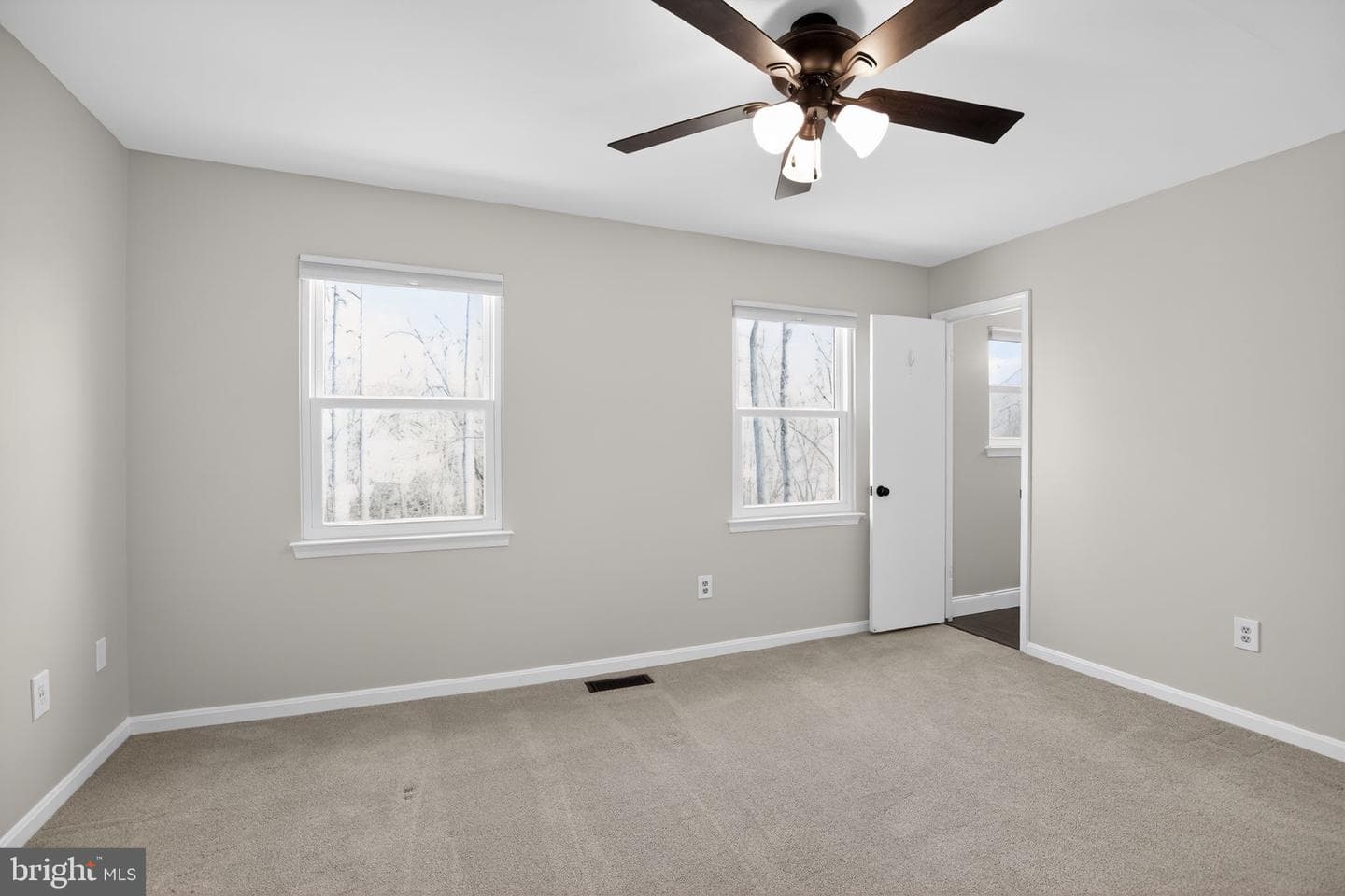 9607 Cortland Lane photo 28