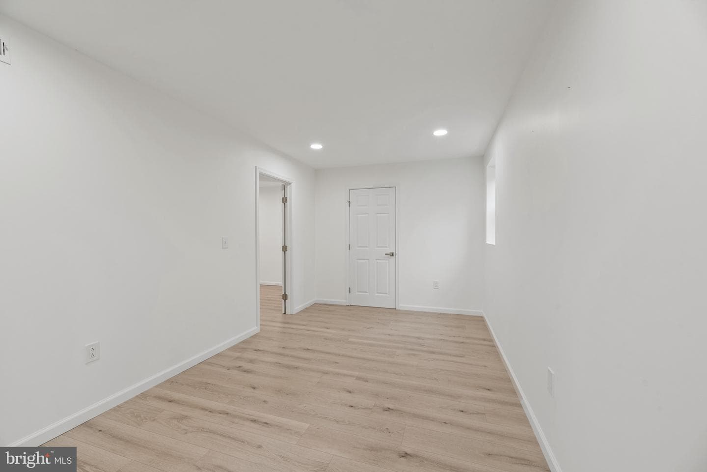 9947 Boyds Turn Road photo 13