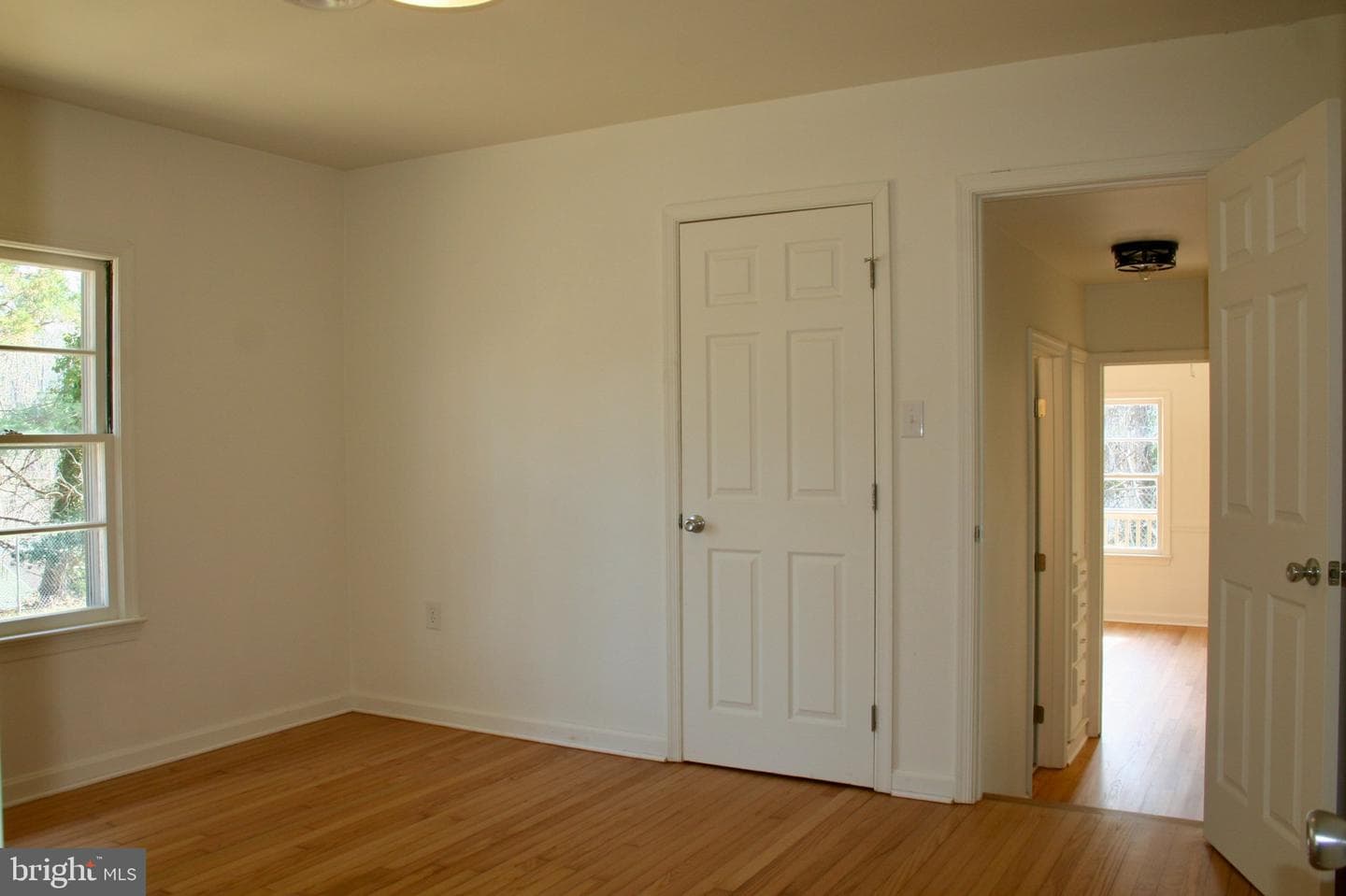 105 Calvert Towne Road photo 16