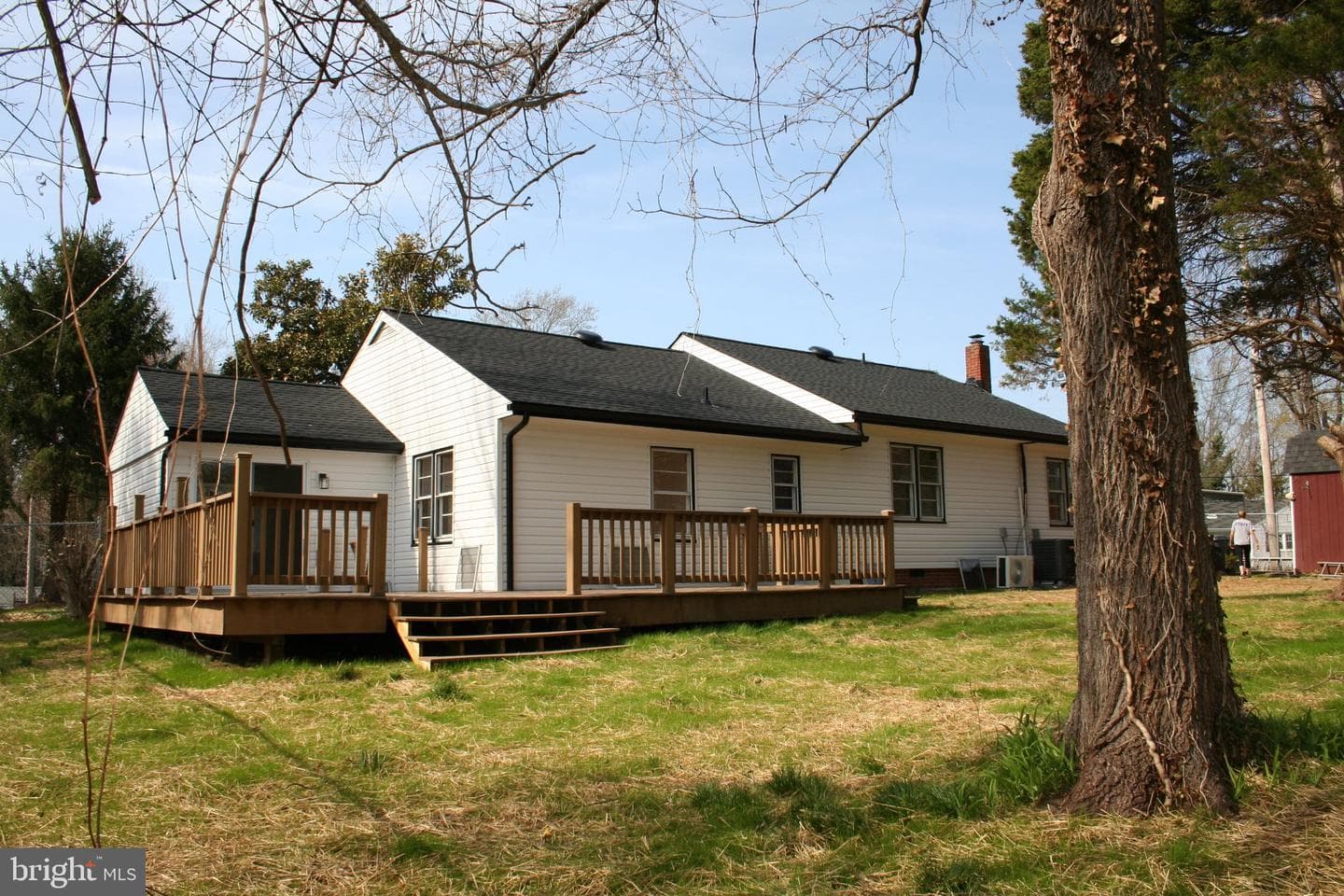 105 Calvert Towne Road photo 20