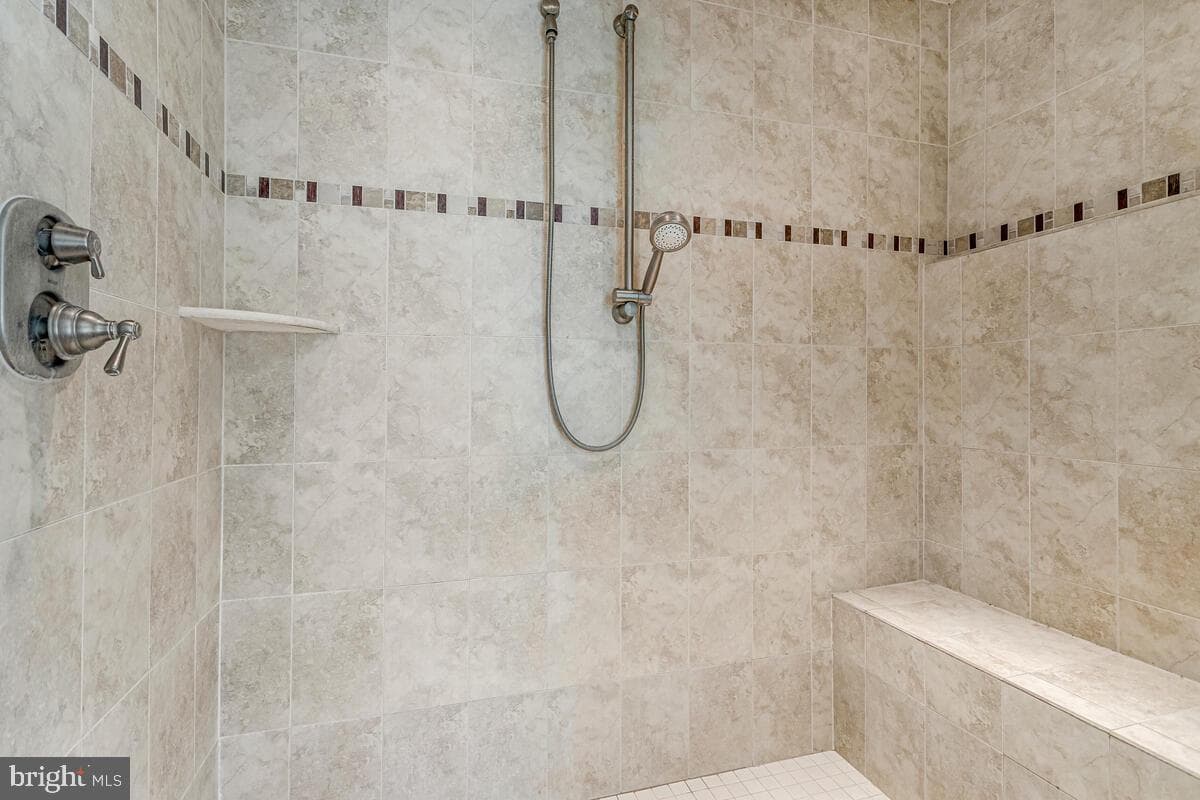 1455 Gabriels Way photo 34