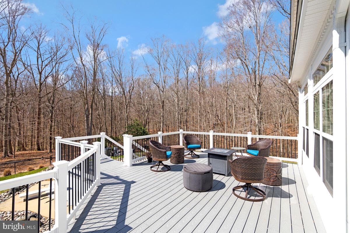 1455 Gabriels Way photo 53