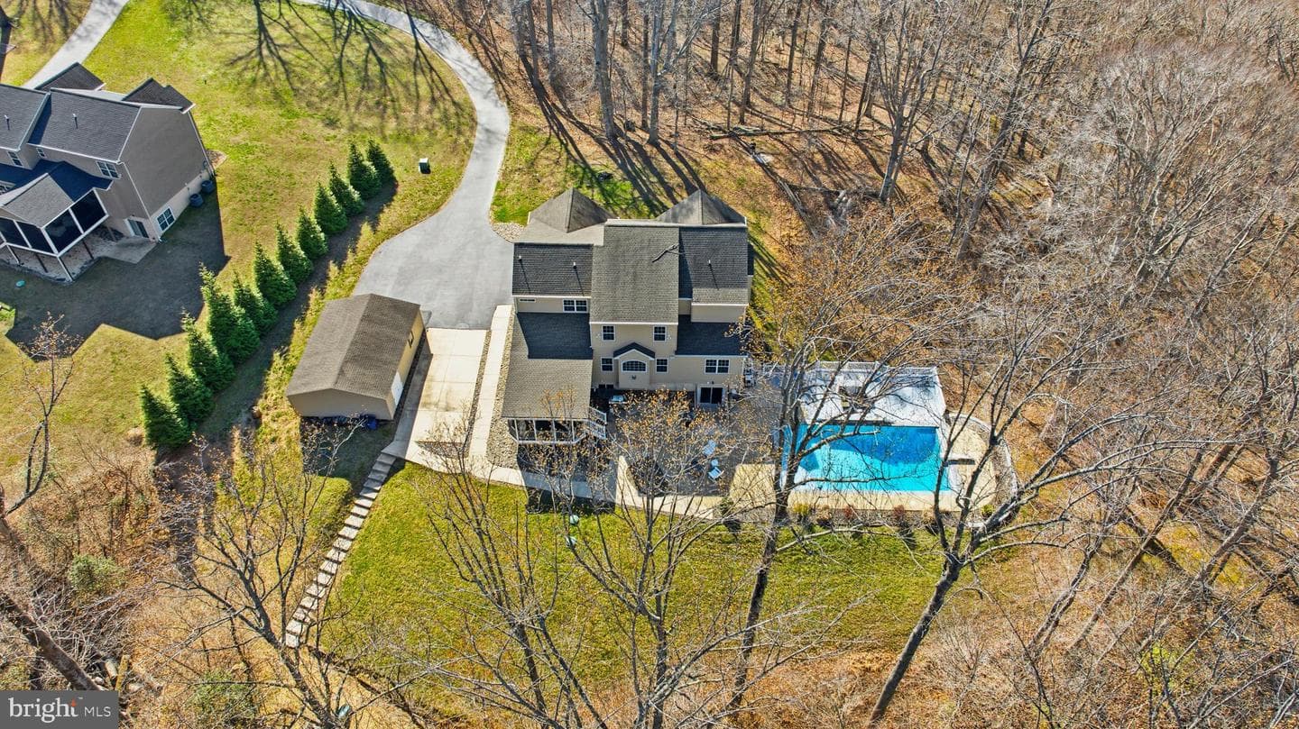 7030 Hunterleigh Drive photo 98