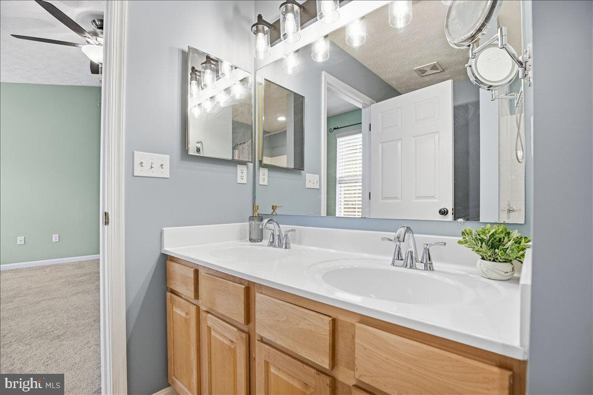 3456 Silverton Lane photo 31