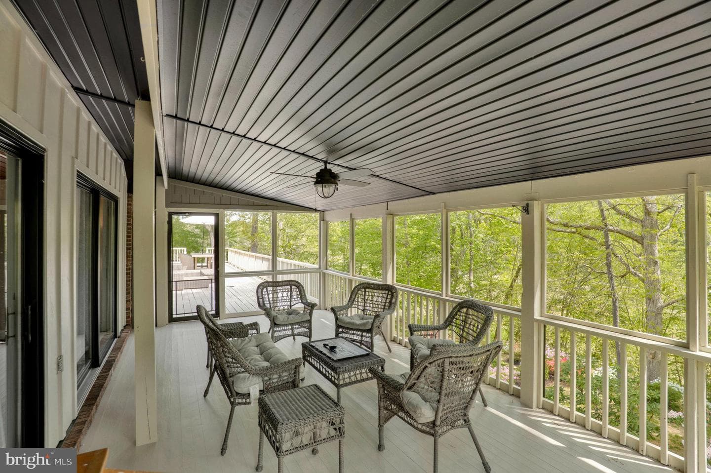 7785 Swan Lane photo 33