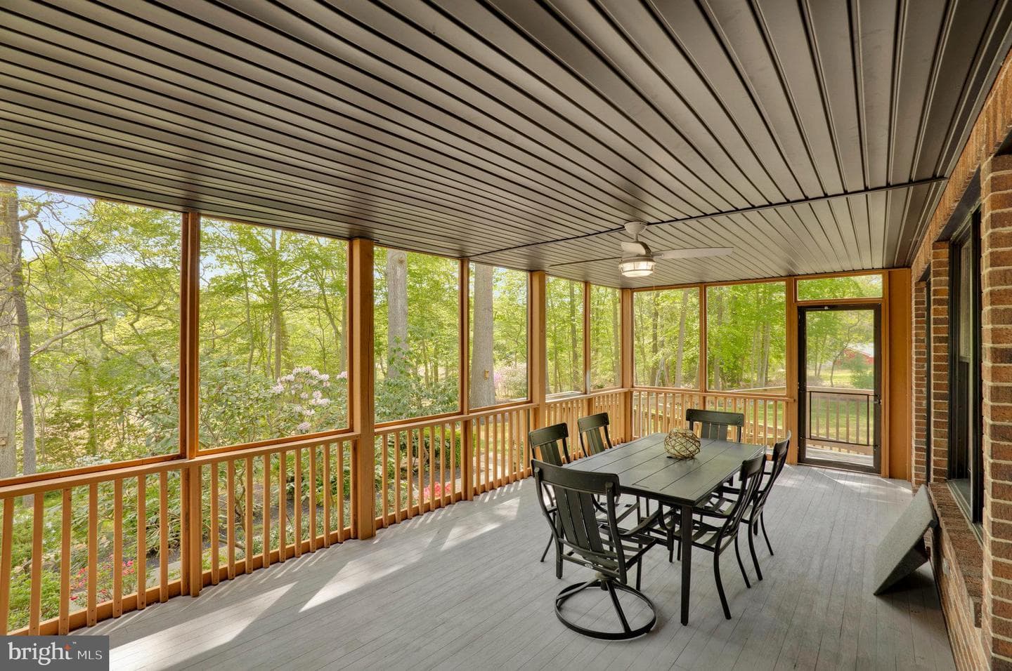 7785 Swan Lane photo 34