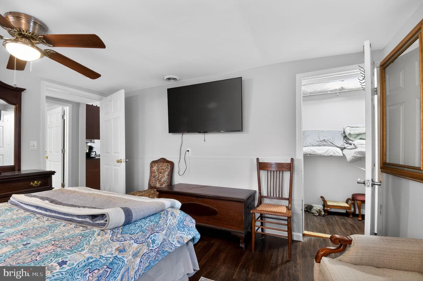 4040 9th Street photo 18