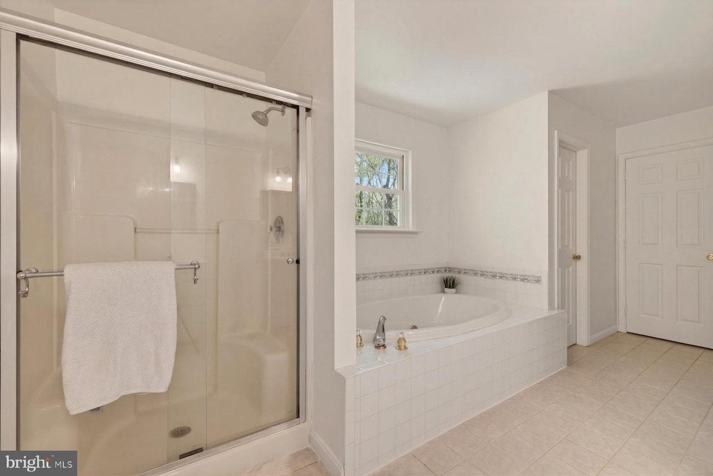7843 Lake Shore Drive photo 29