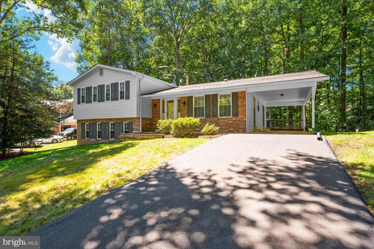 2614 Apple Way photo 53