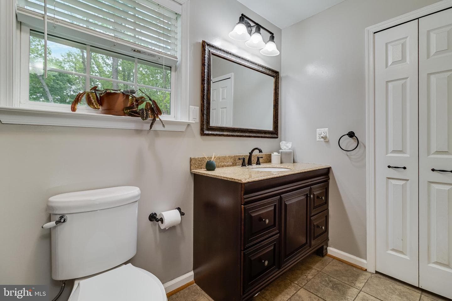 7601 I Street photo 26