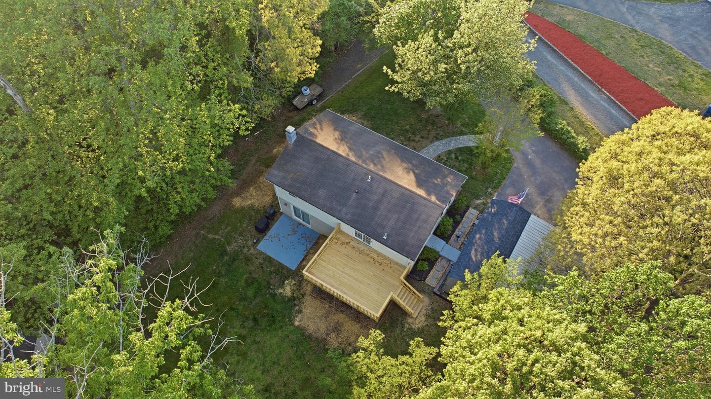 5038 Harvard Street photo 41