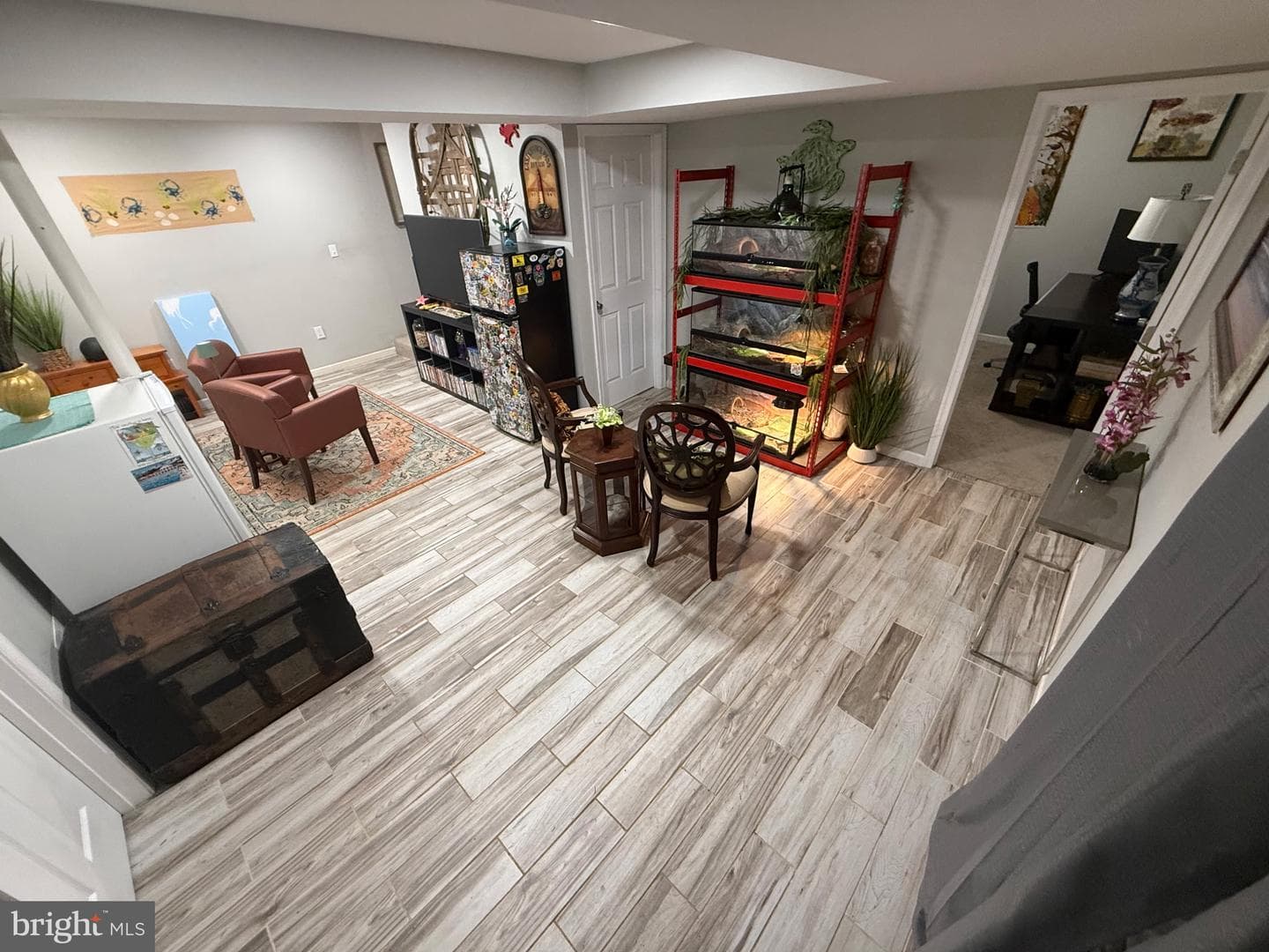 729 Spruce Drive photo 4