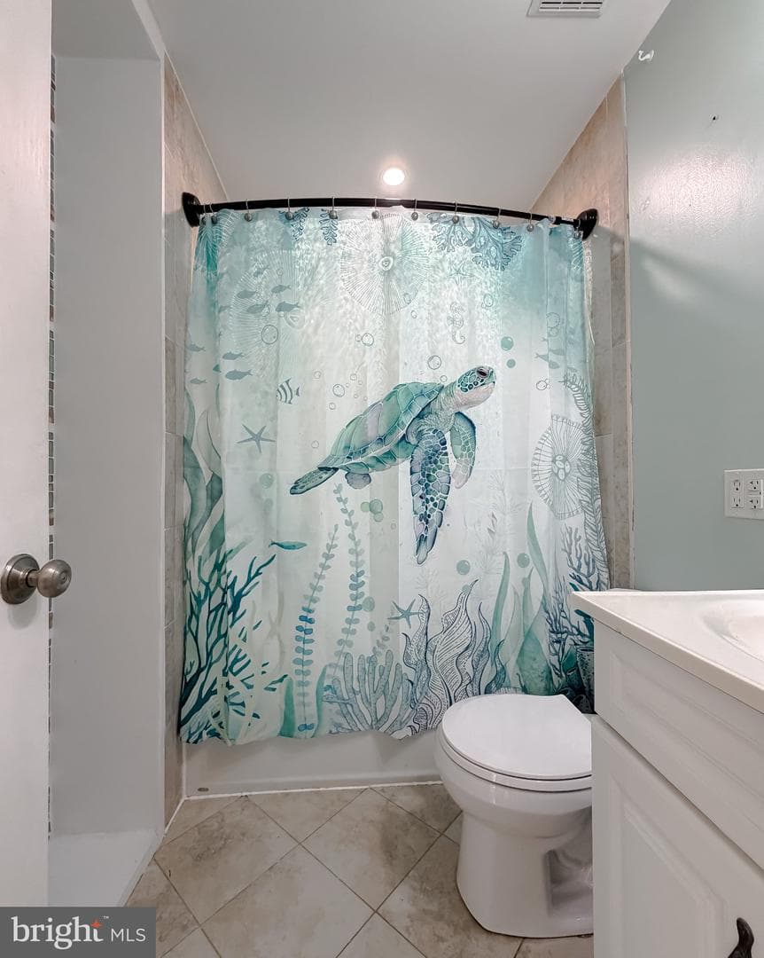 2420 Cecil Lane photo 33