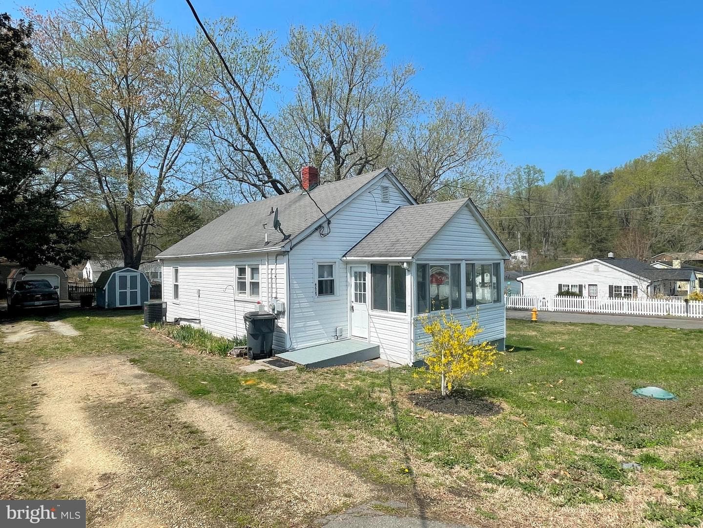 4605 Cummins Avenue photo 20