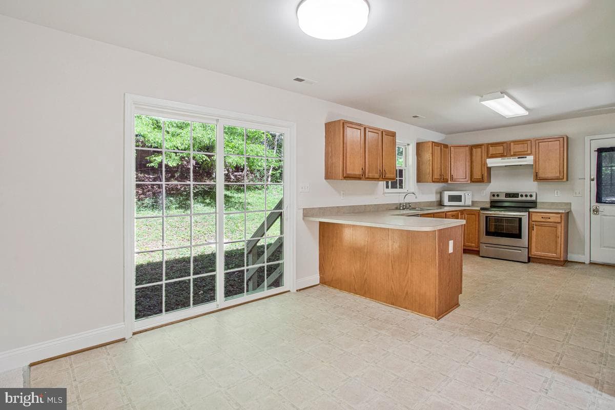 6098 Fir Road photo 8