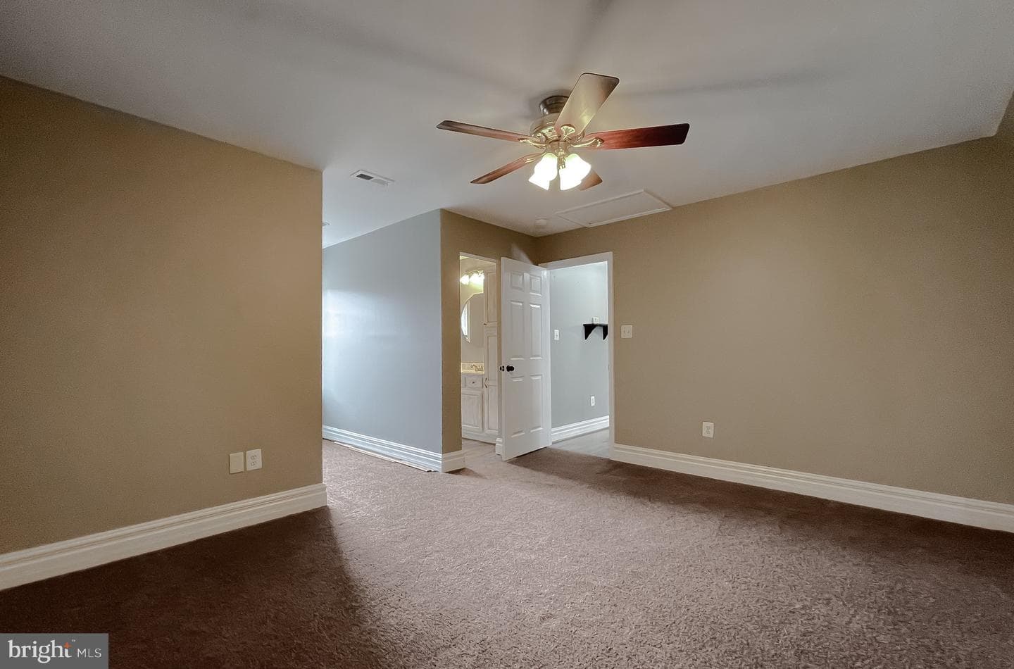 400 Adelina Road photo 24