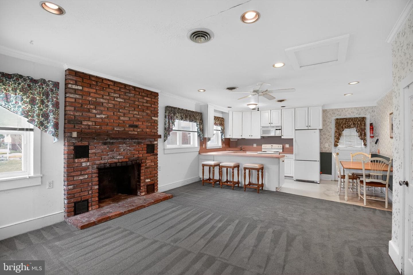 11005 Poplar Drive photo 13