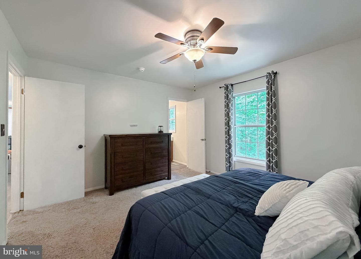 605 Mermaid Court photo 21