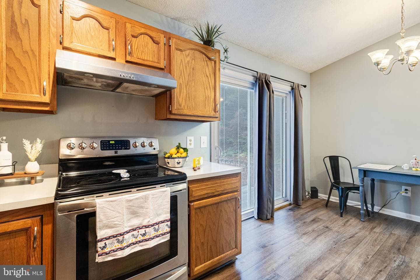 1197 Golden West Way photo 12