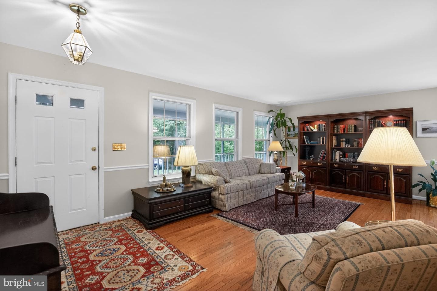 960 Dalrymple Road photo 9