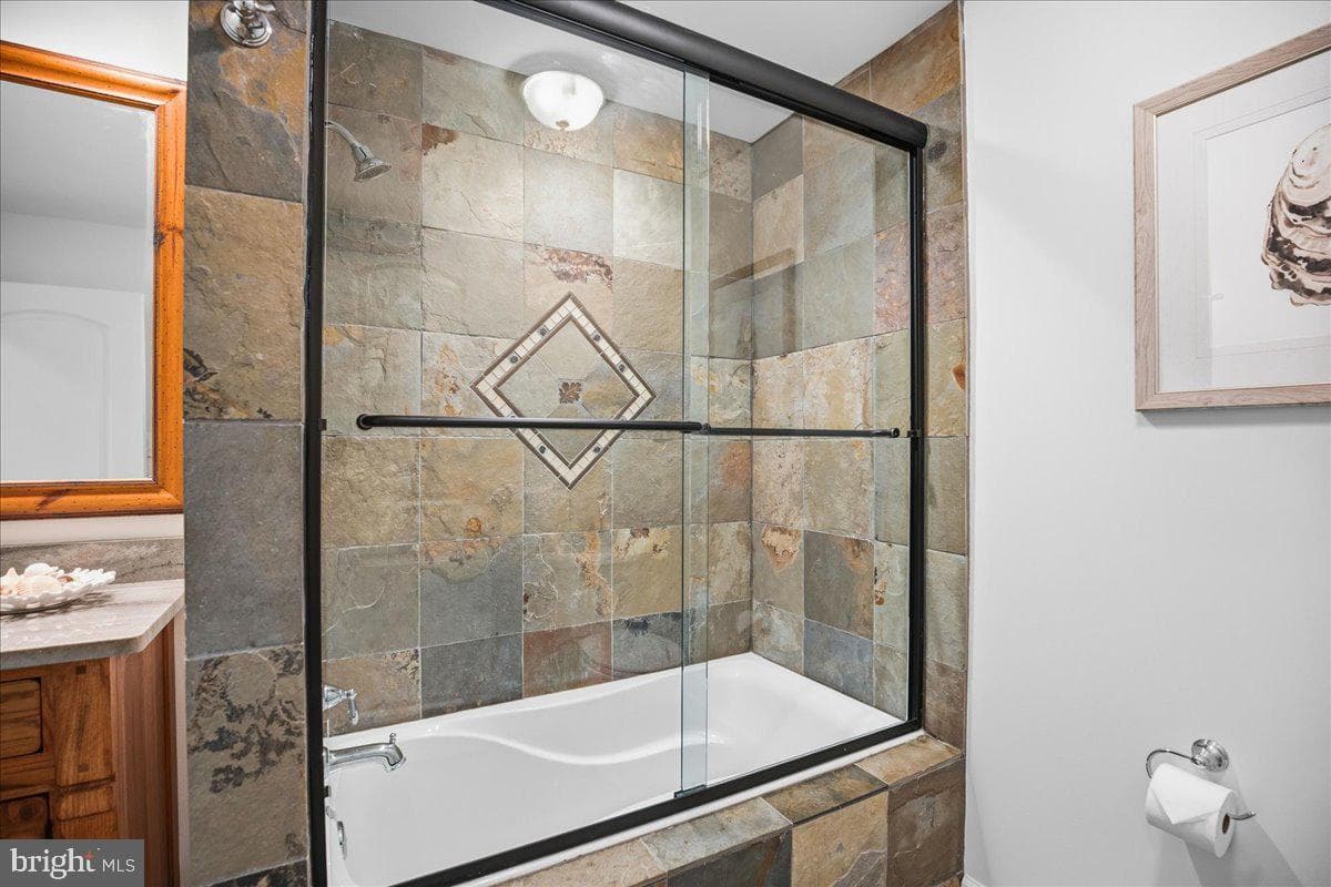 7335 Perry Lane photo 46