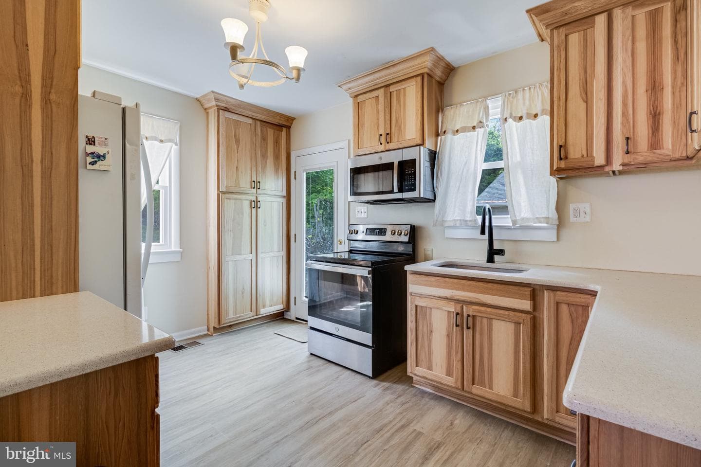 3925 Old Bayside photo 5