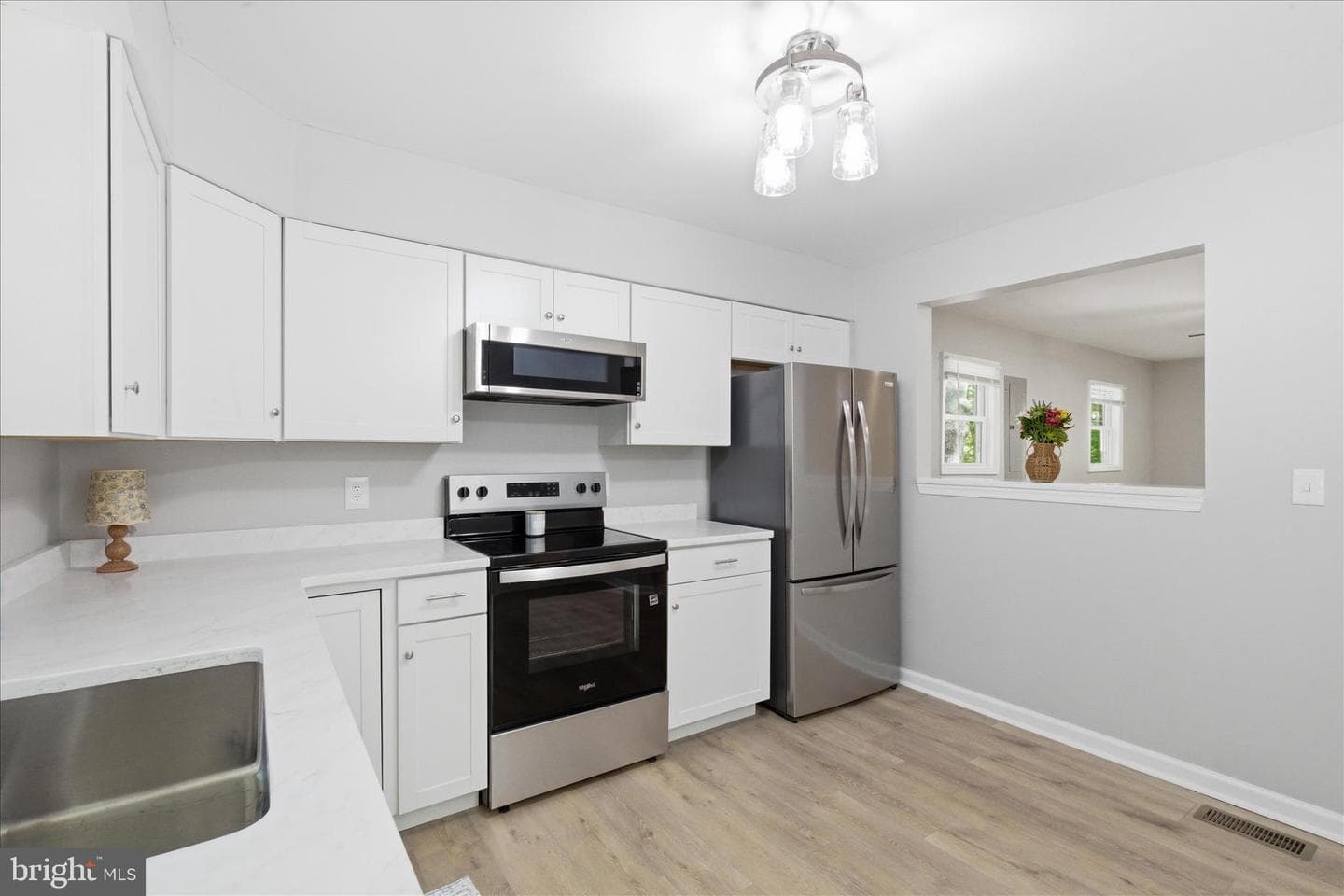 6815 Marshall Road photo 12