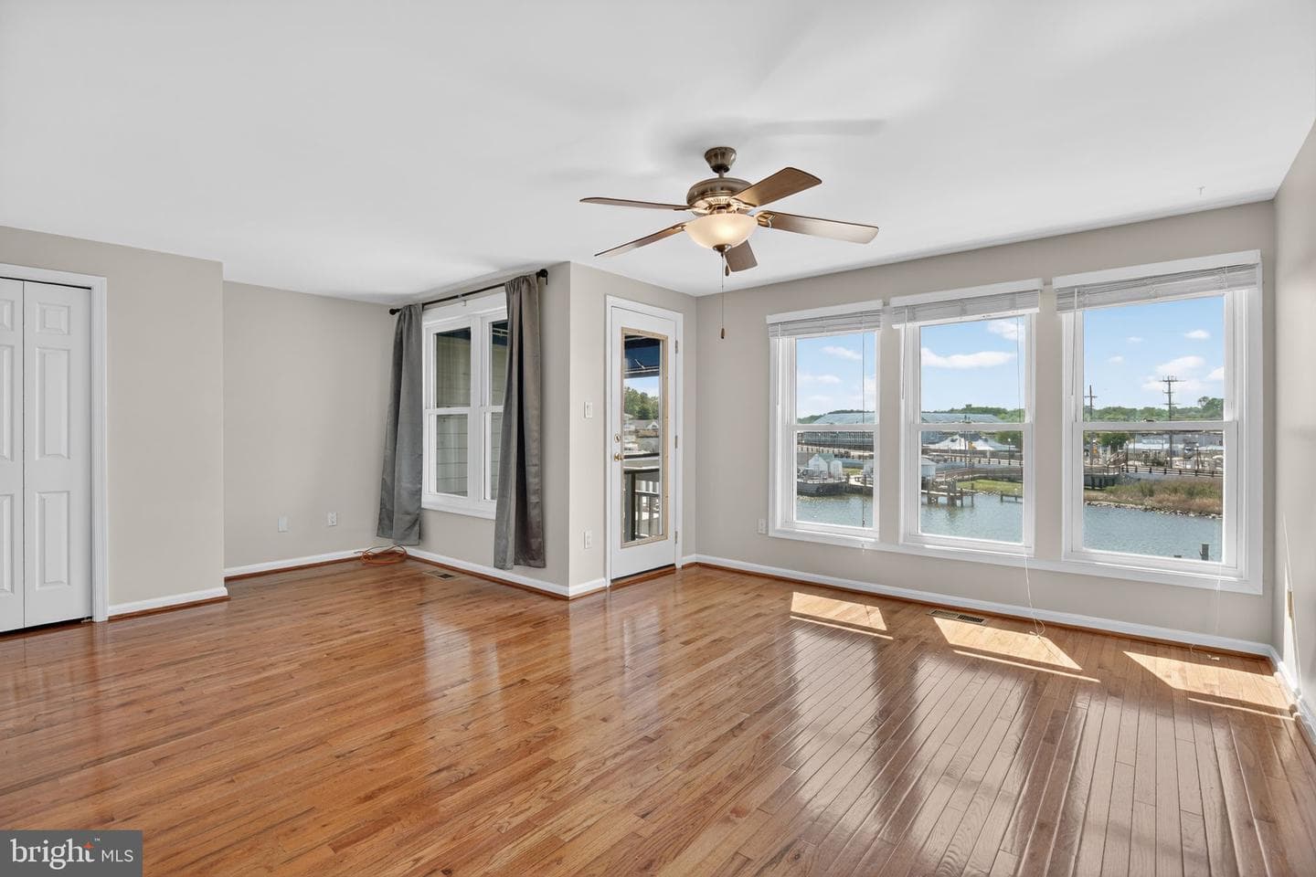 8076 Windward Key Drive photo 13