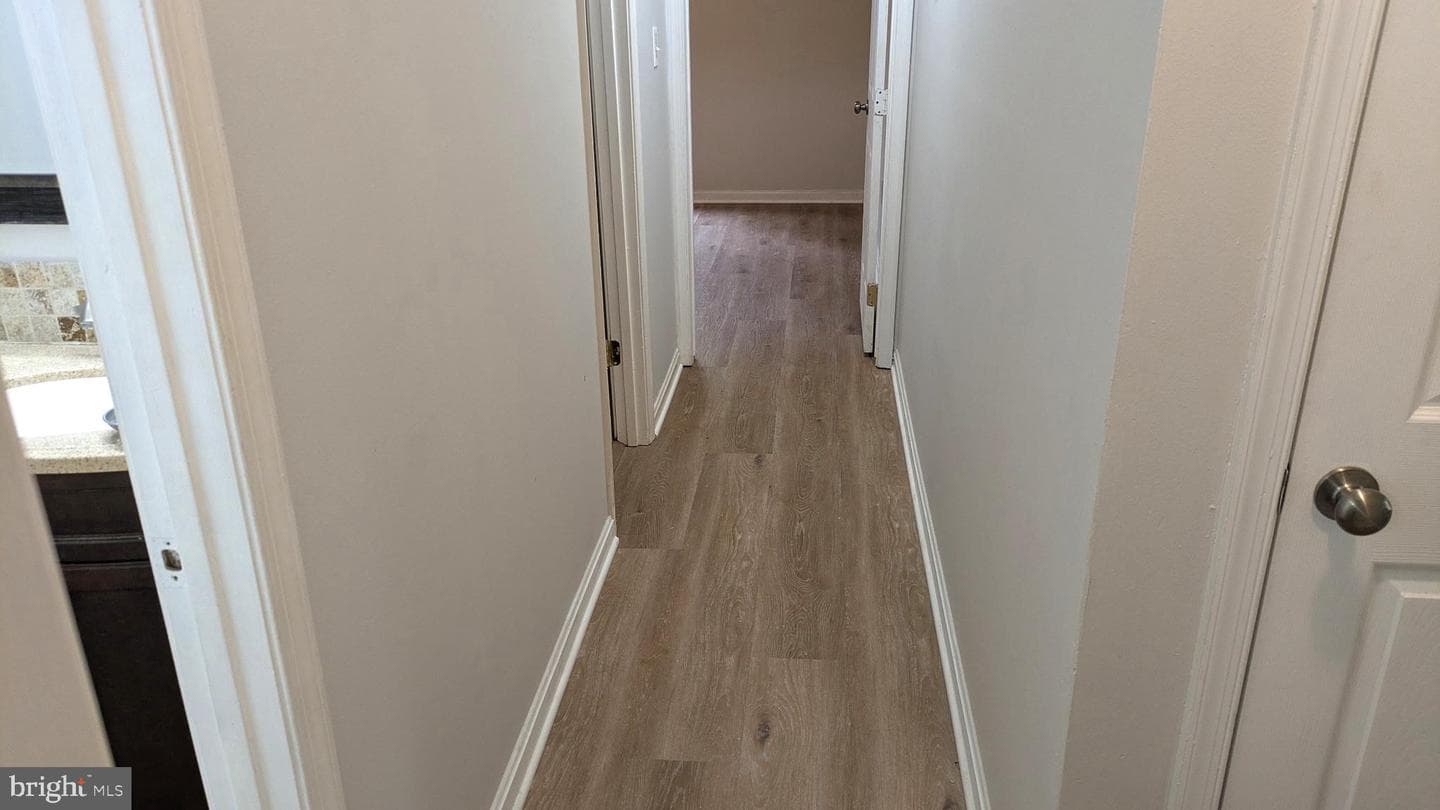 5860 Lilac Circle photo 19