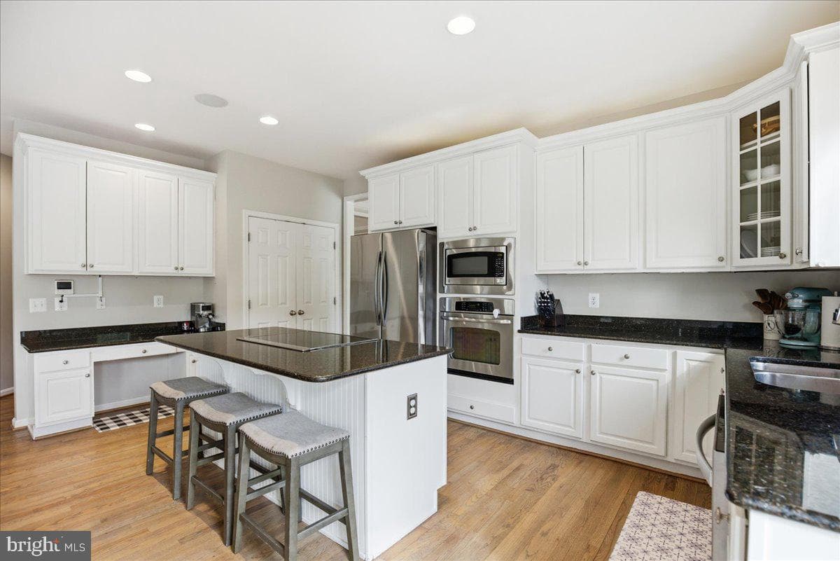 115 Thoroughbred Drive photo 16