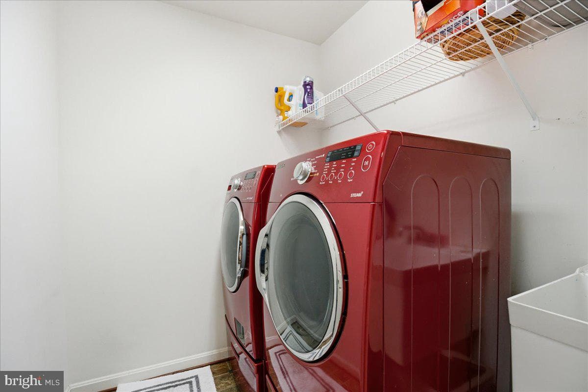 115 Thoroughbred Drive photo 37