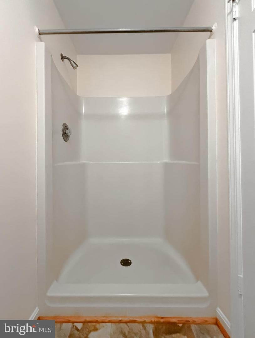 811 Cove Point Road photo 18