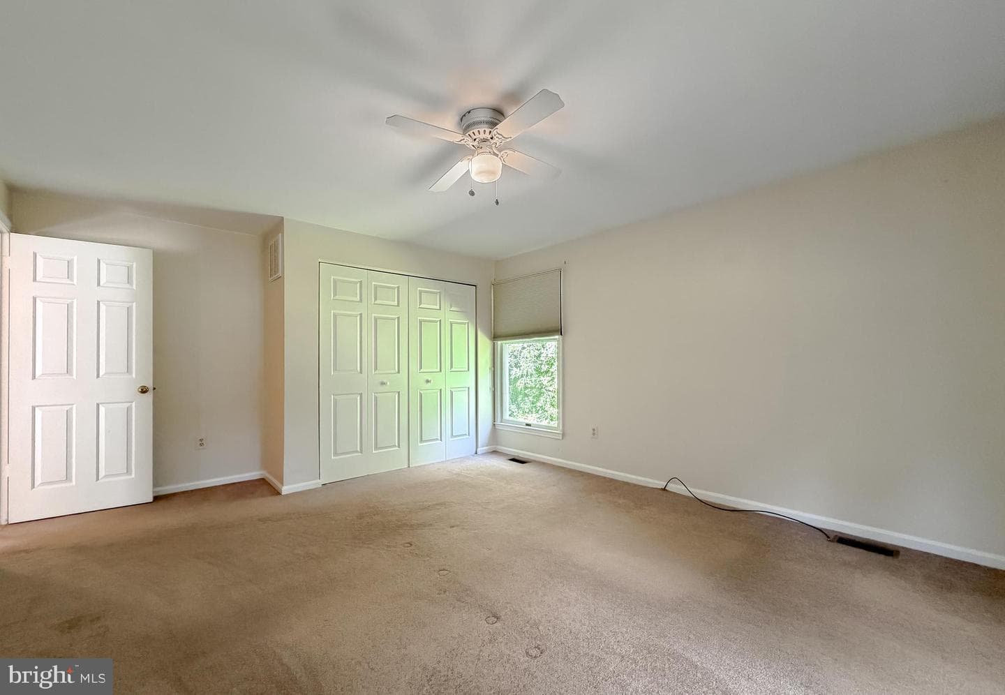 811 Cove Point Road photo 31