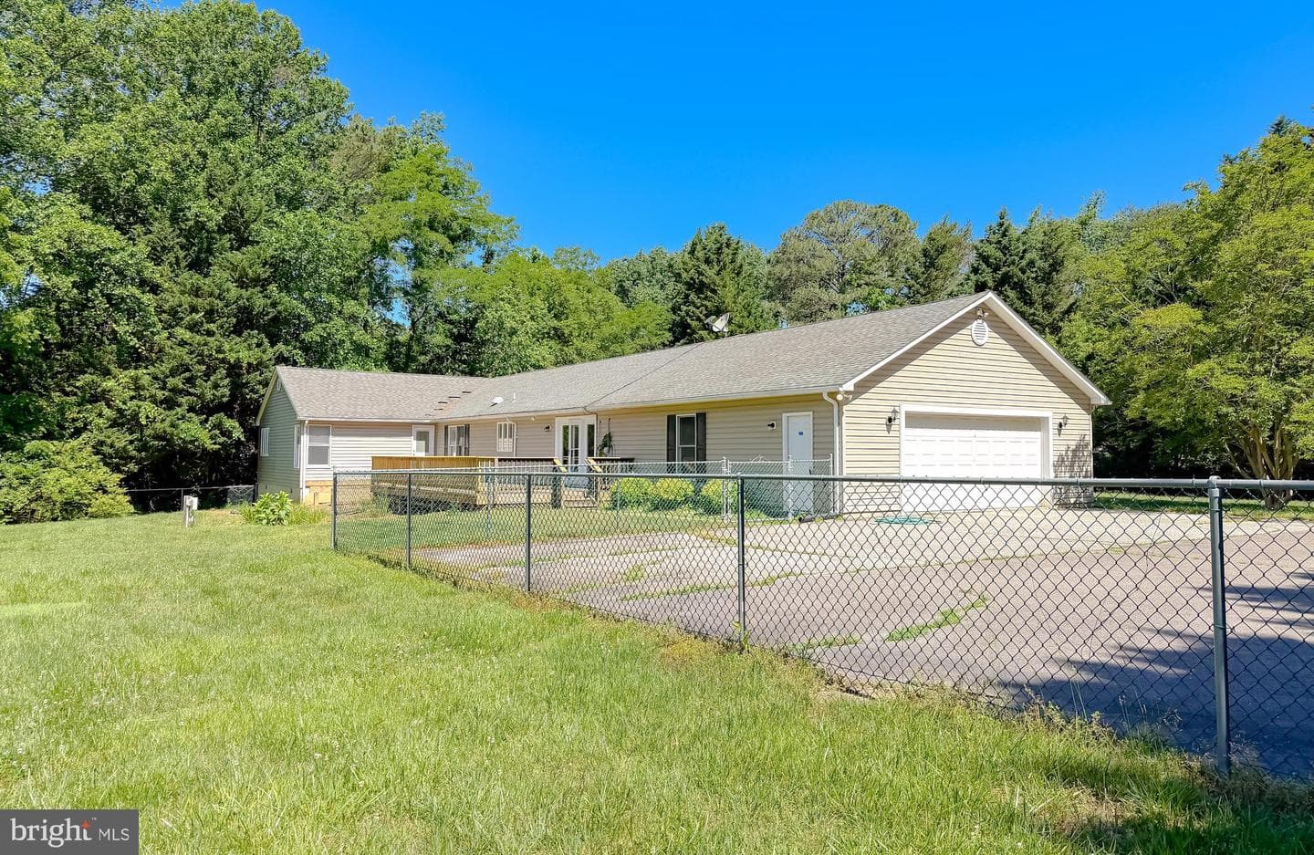811 Cove Point Road photo 48