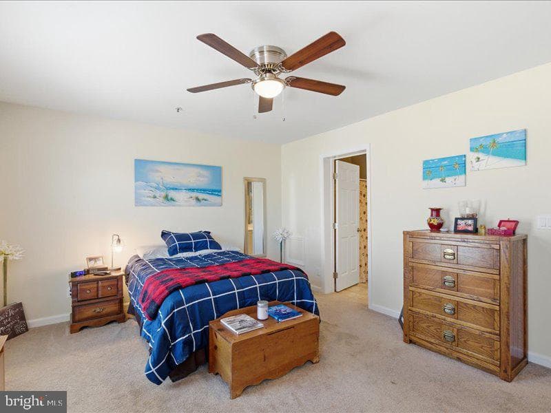 4013 Seagate Square photo 30