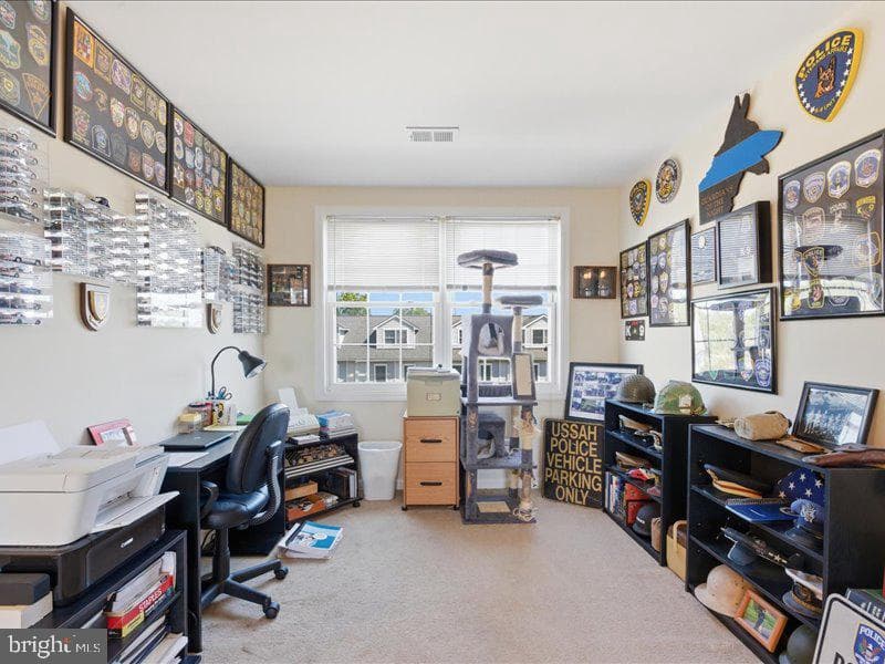 4013 Seagate Square photo 33