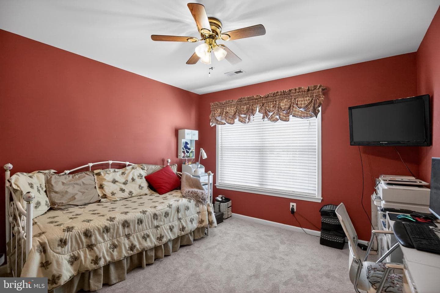 1810 Rudolph Lane photo 28