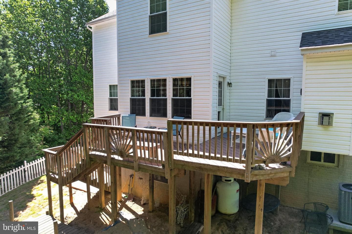 1810 Rudolph Lane photo 33