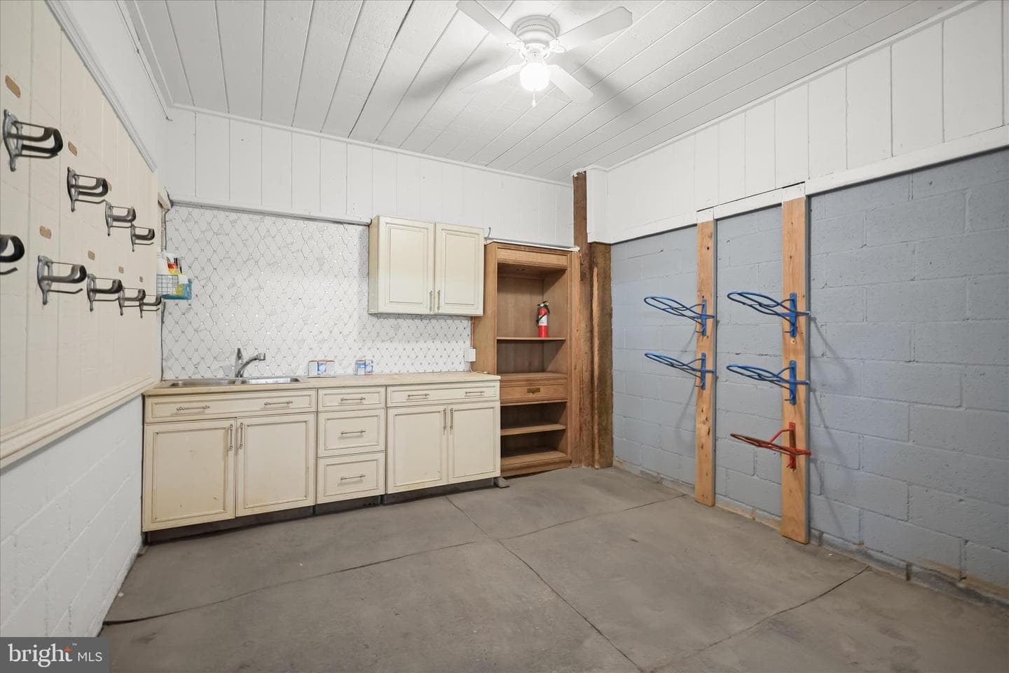 3325 Allday Road photo 58
