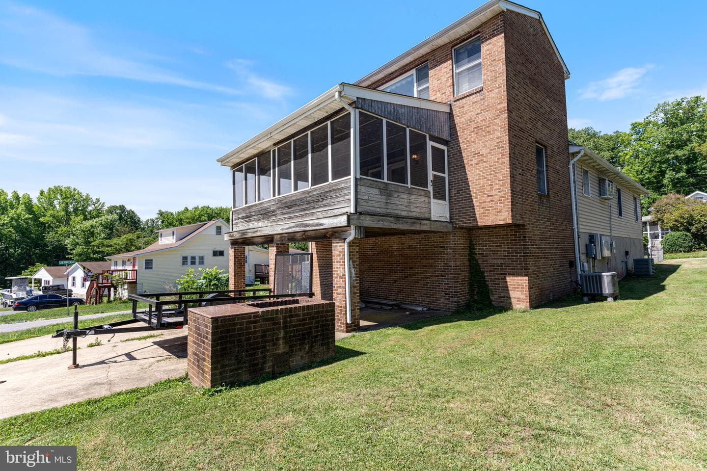 4820 Sherwood Avenue photo 3