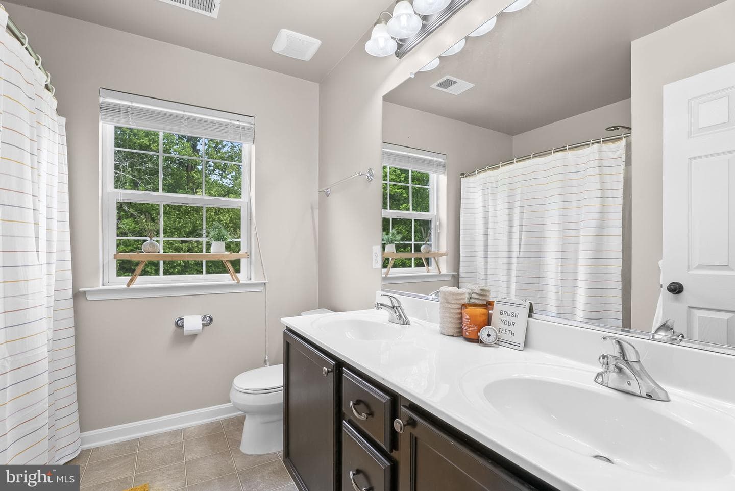 455 Bradbury Lane photo 31