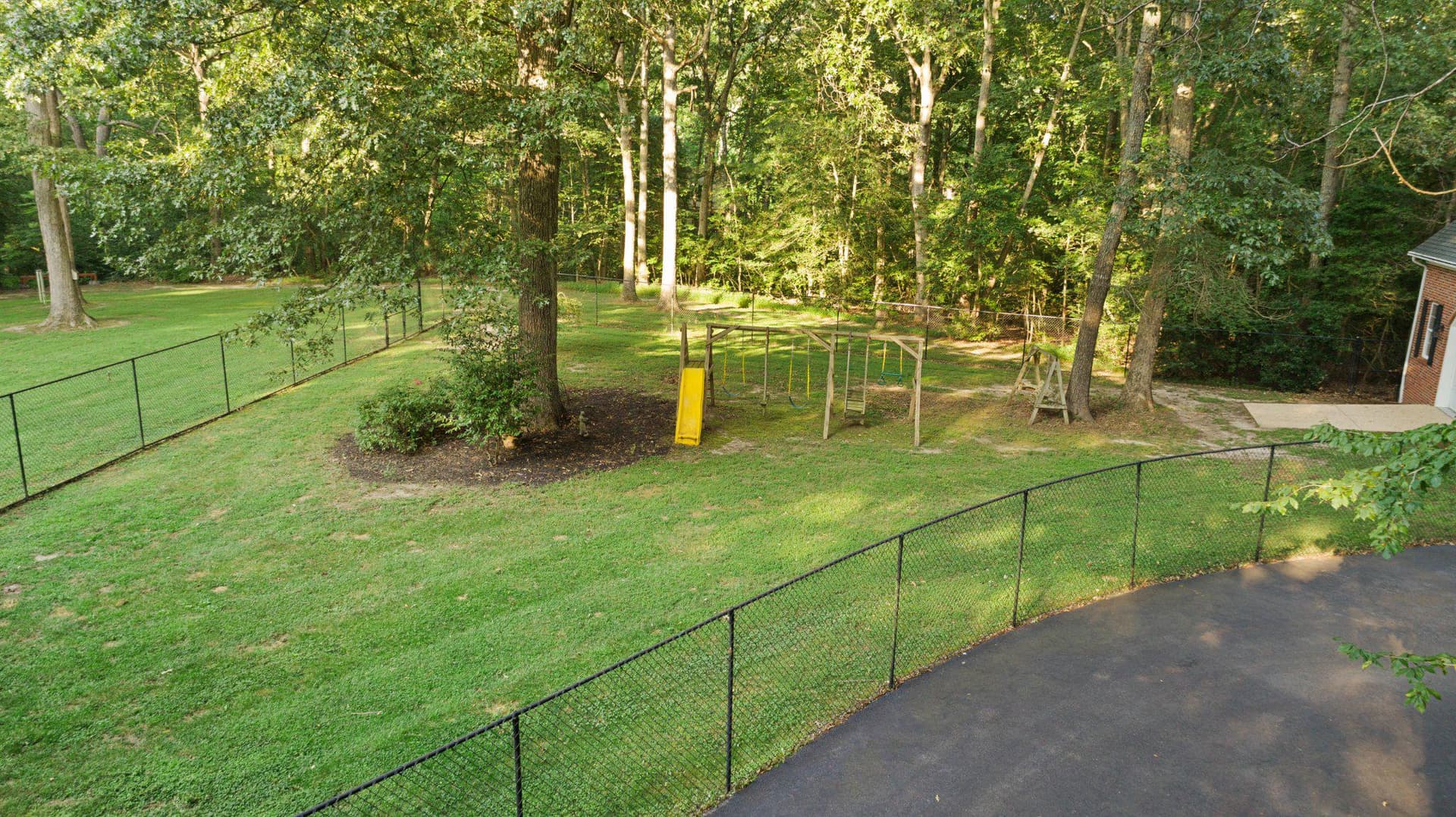 600 Pasture Place photo 10