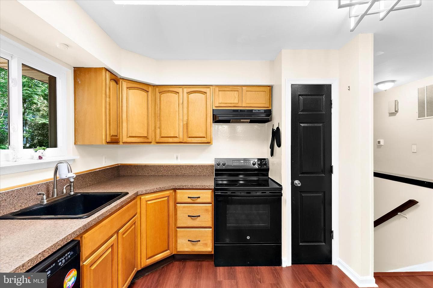 526 Dillon Drive photo 13