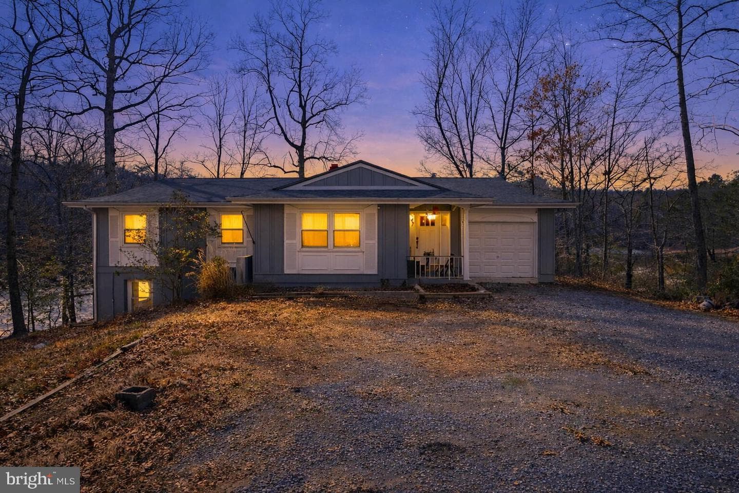 278 Valerie Lane photo 23