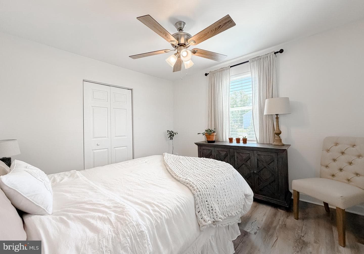 4985 Solomons Island Road photo 19