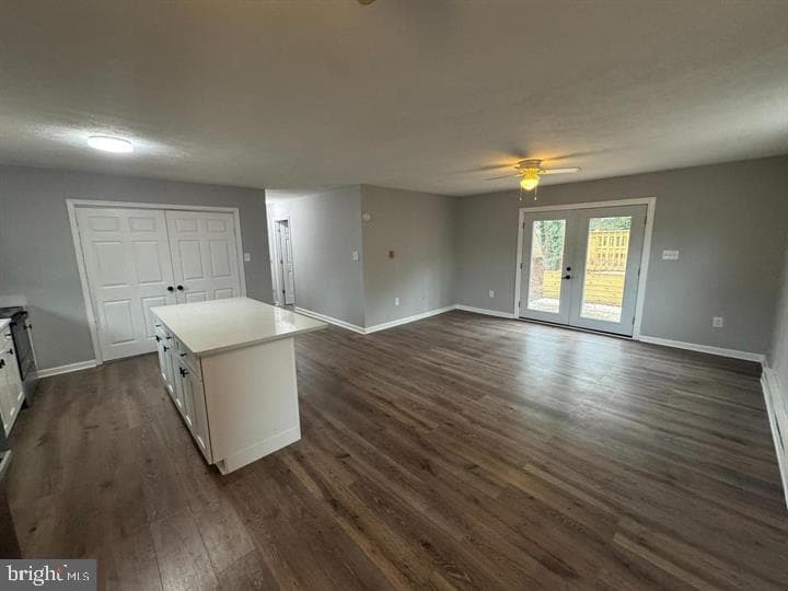 709 Spruce Drive photo 4