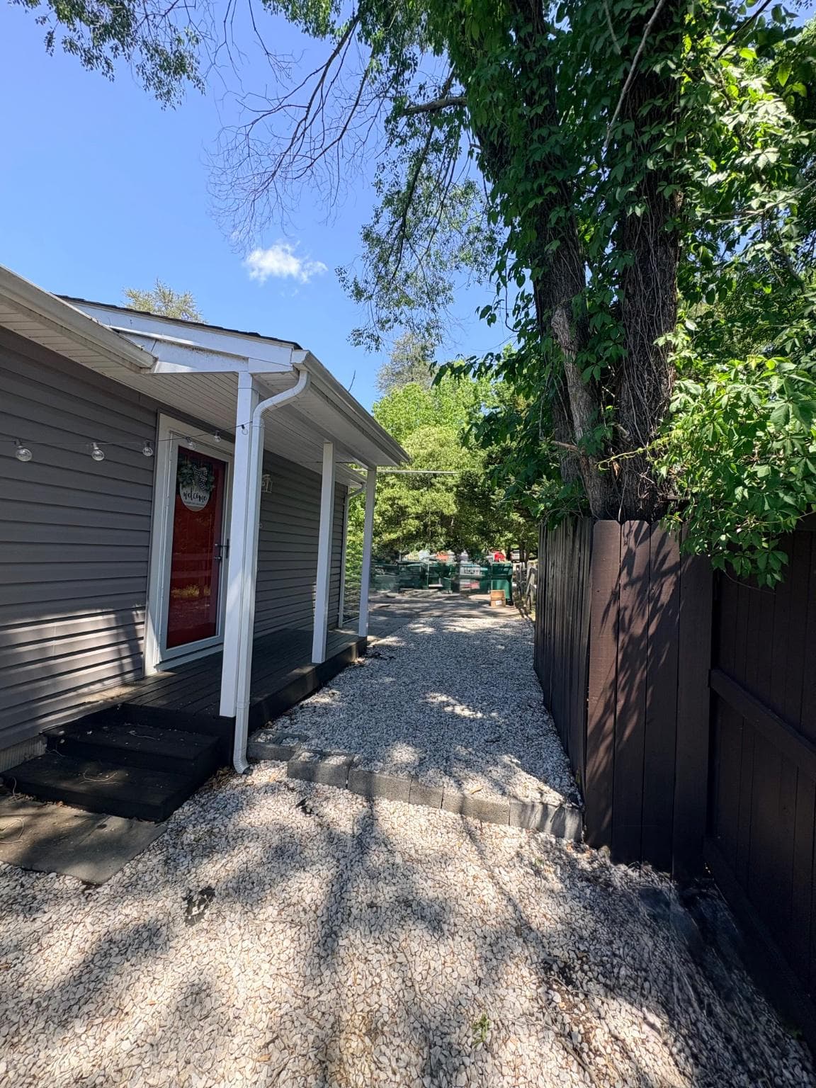 738 White Sands Drive photo 17