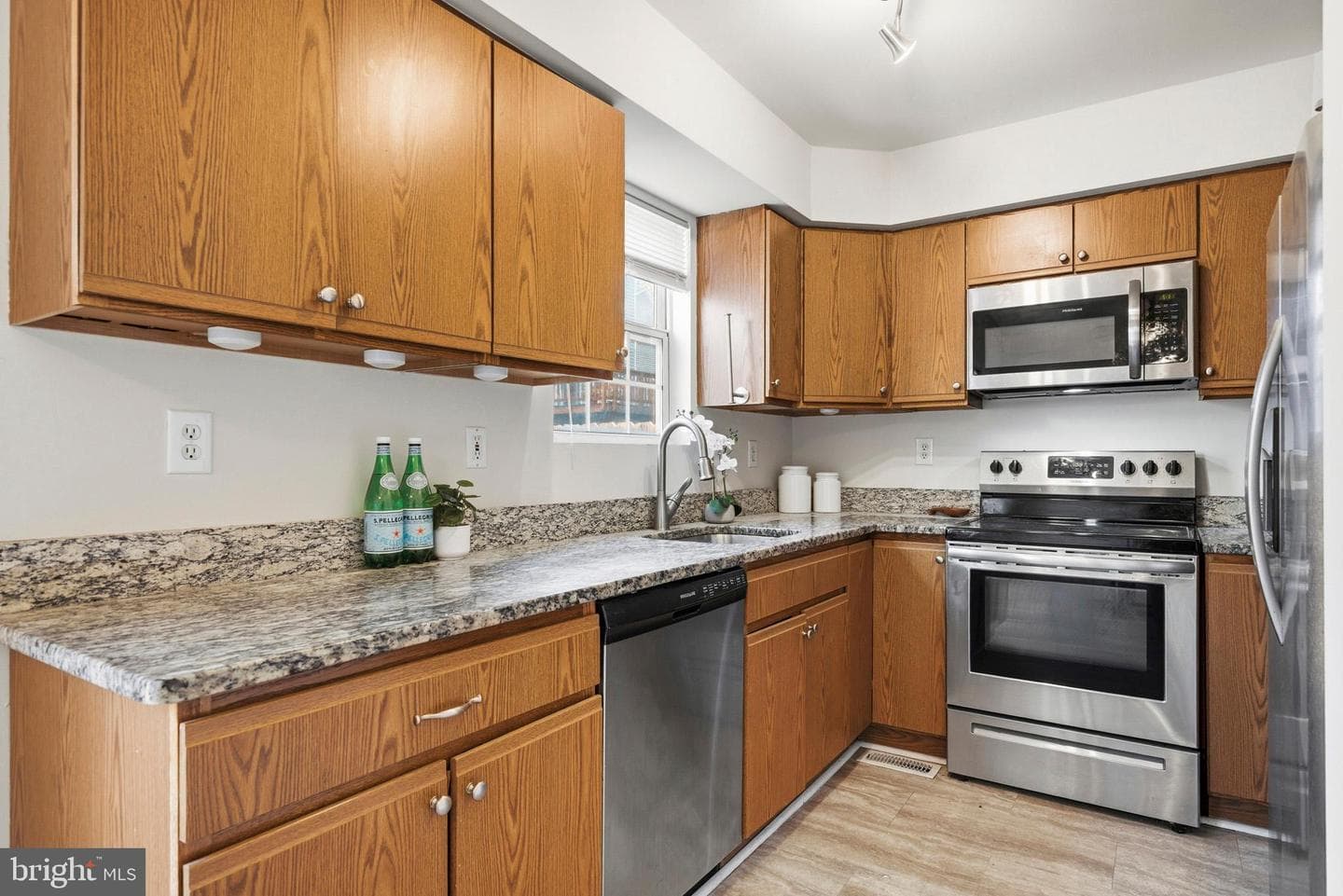 9524 Sea Gull Ct photo 10
