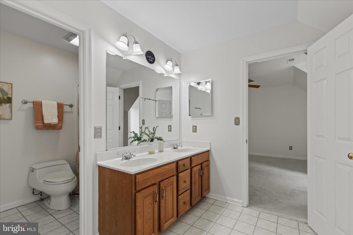 2731 Vivians Way photo 32